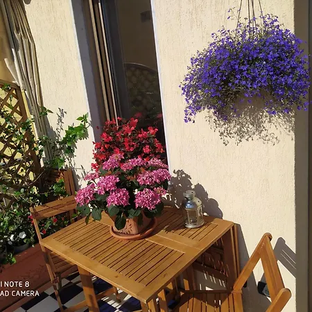 Bilocale Lungomare Con Piscina Διαμέρισμα